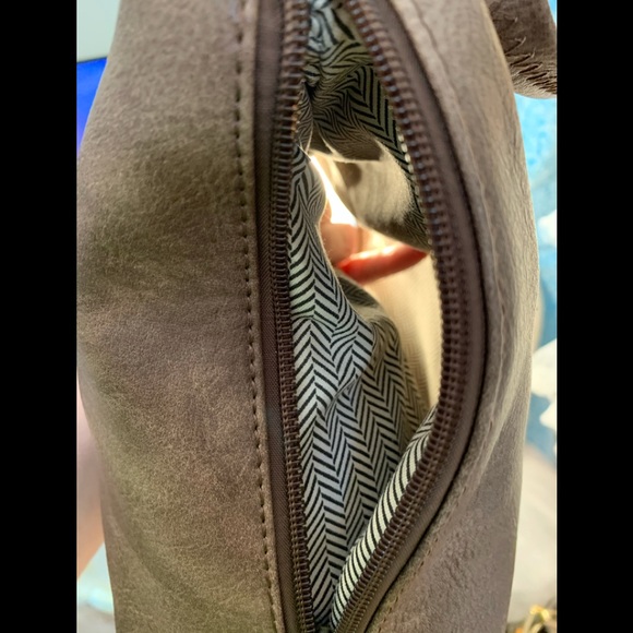 Mini Bucket Concealed Carry Handbag -Assorted Color Options - Picture 12 of 14